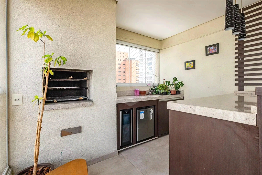 Apartamento em Perdizes 167 m2 3 suítes 3 vagas