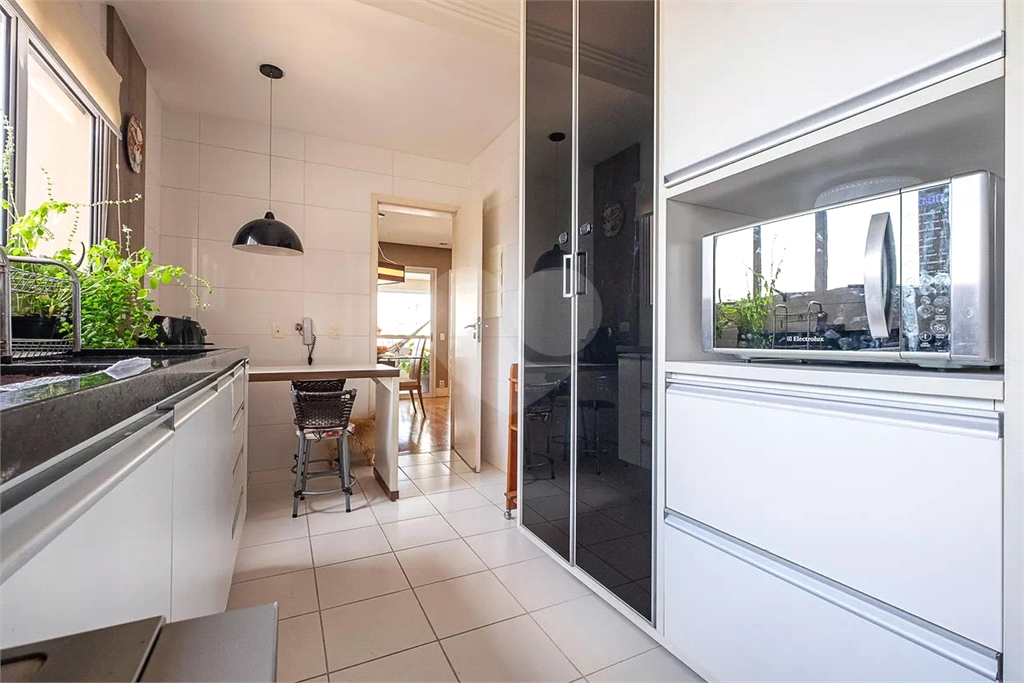 Apartamento em Perdizes 167 m2 3 suítes 3 vagas