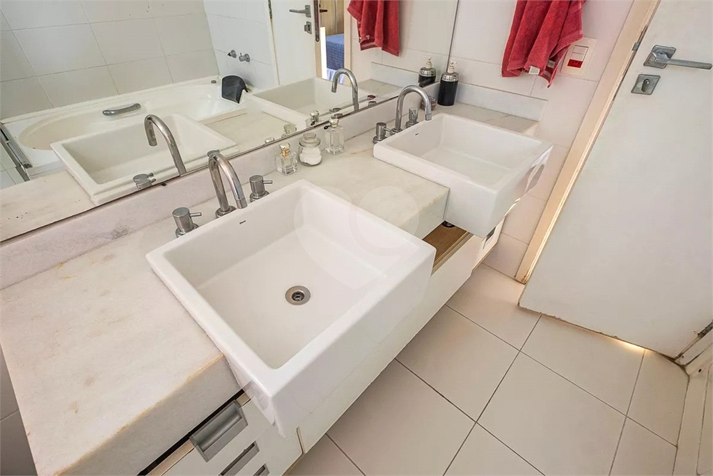 Apartamento em Perdizes 167 m2 3 suítes 3 vagas
