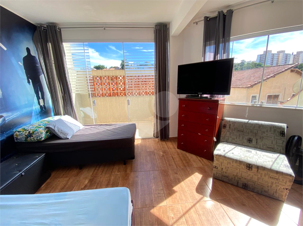 Casa à venda com 4 quartos no Horto