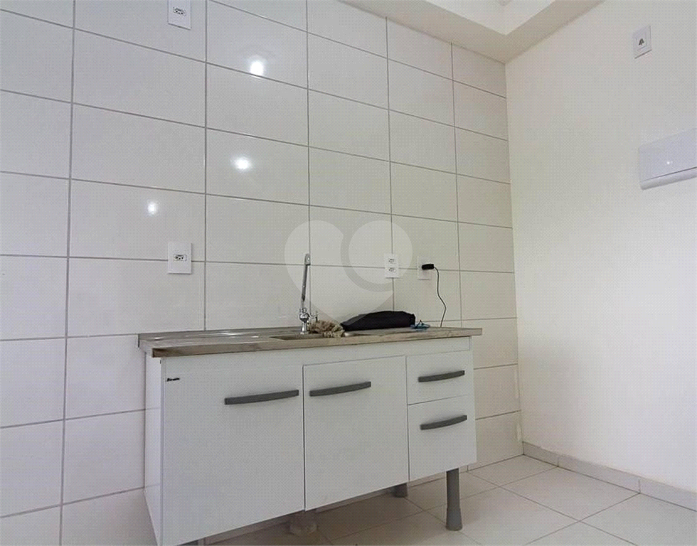 APARTAMENTO em BOM RETIRO