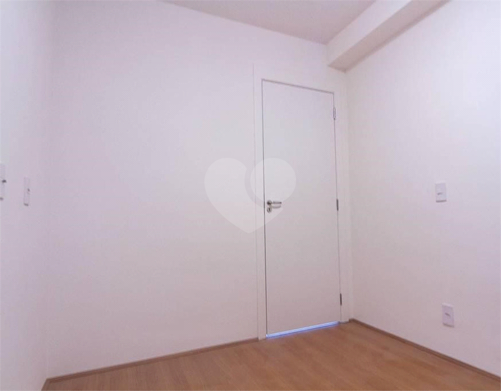 APARTAMENTO em BOM RETIRO