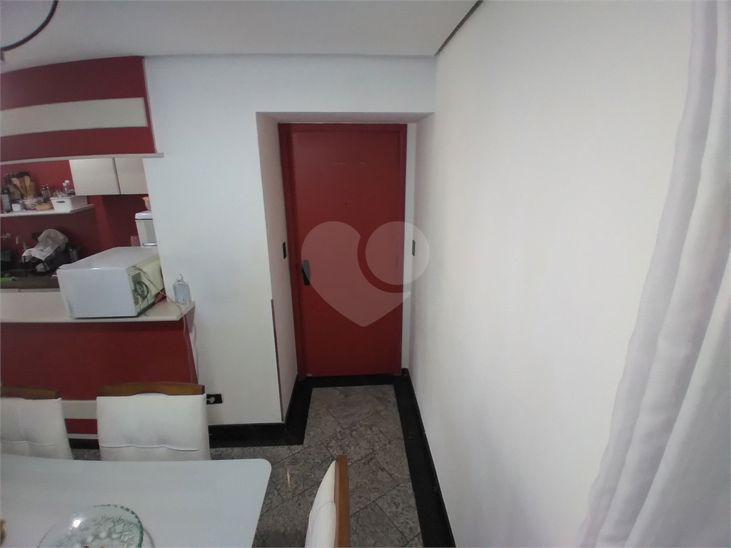 Apartamento tipo flat c/ 50m², muito bem localizado próximo à Estação Santana do Metrô 