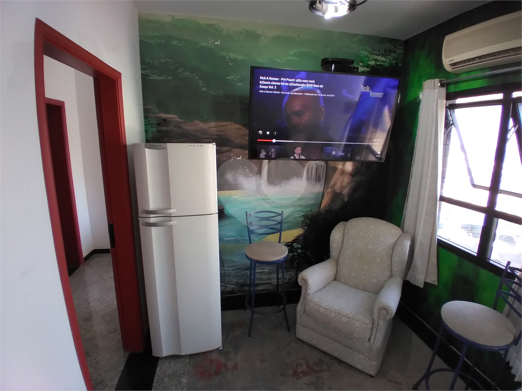 Apartamento tipo flat c/ 50m², muito bem localizado próximo à Estação Santana do Metrô 