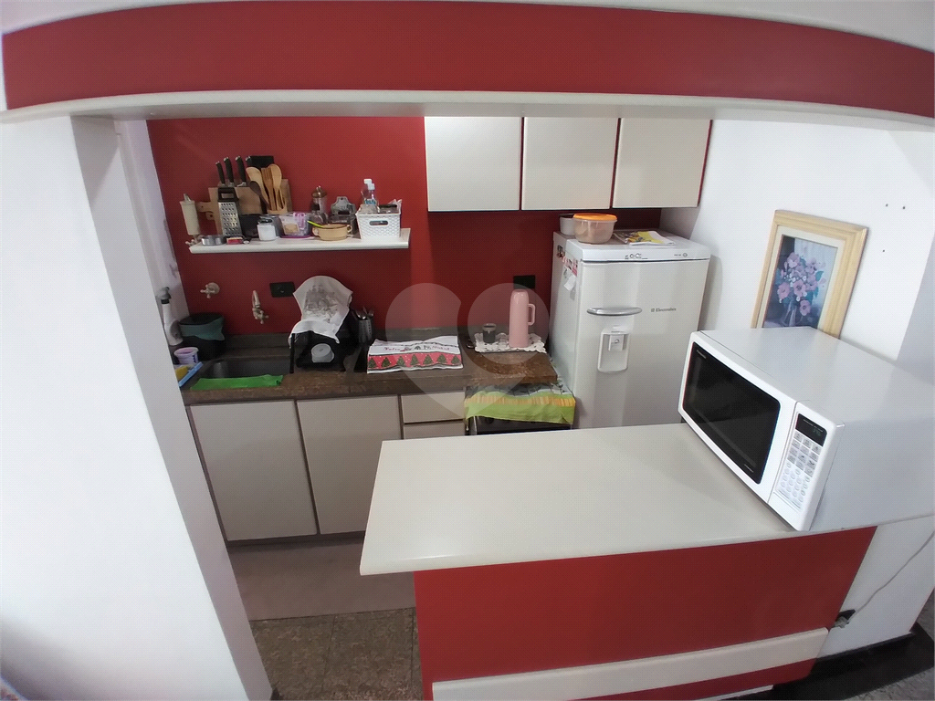 Apartamento tipo flat c/ 50m², muito bem localizado próximo à Estação Santana do Metrô 