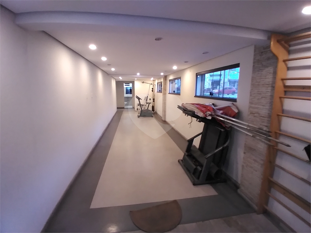 Apartamento tipo flat c/ 50m², muito bem localizado próximo à Estação Santana do Metrô 