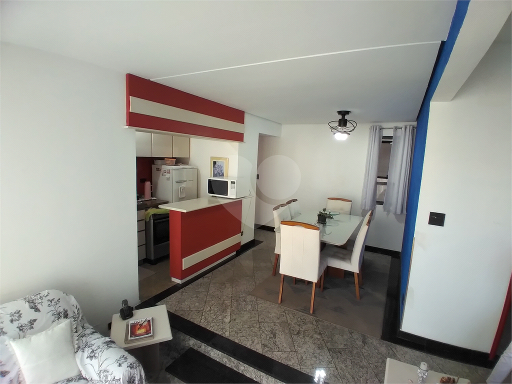 Apartamento tipo flat c/ 50m², muito bem localizado próximo à Estação Santana do Metrô 