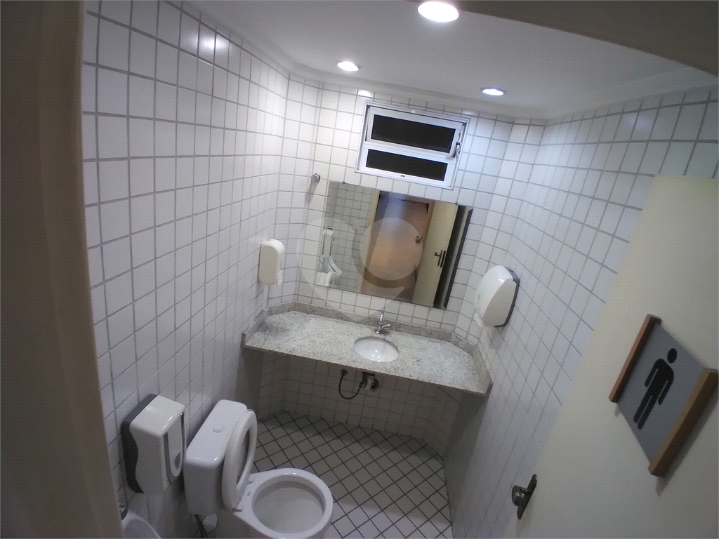 Apartamento tipo flat c/ 50m², muito bem localizado próximo à Estação Santana do Metrô 