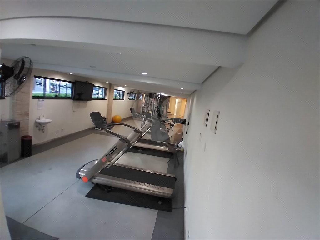 Apartamento tipo flat c/ 50m², muito bem localizado próximo à Estação Santana do Metrô 