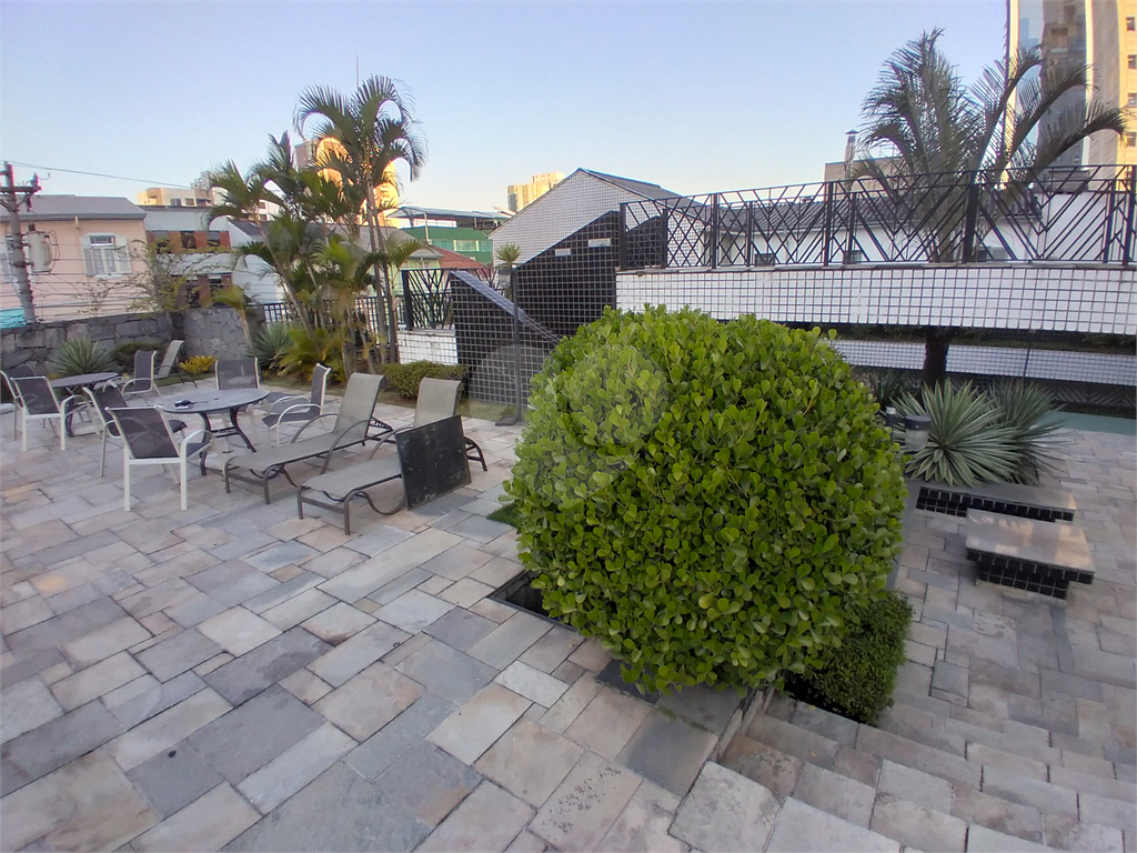 Apartamento tipo flat c/ 50m², muito bem localizado próximo à Estação Santana do Metrô 