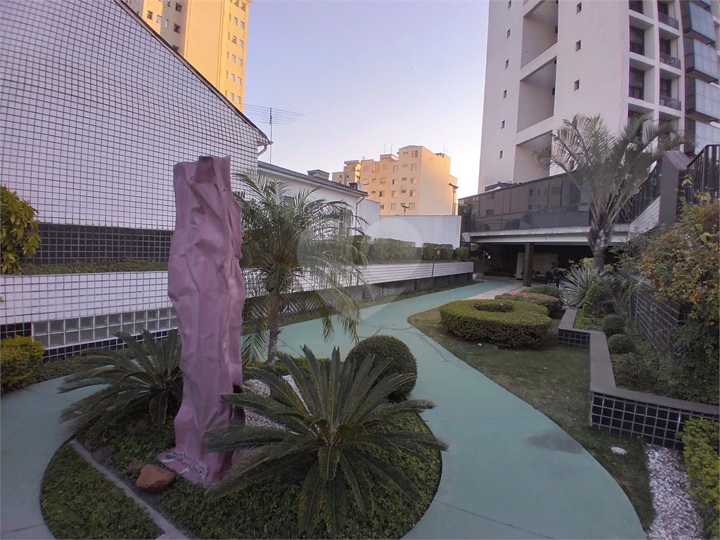 Apartamento tipo flat c/ 50m², muito bem localizado próximo à Estação Santana do Metrô 