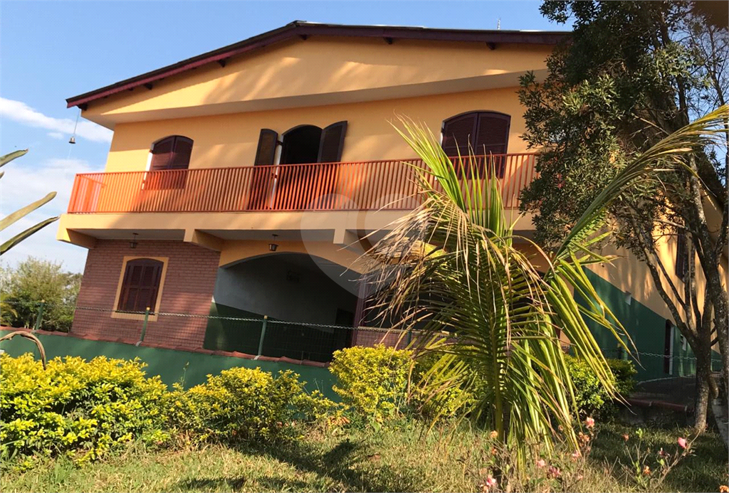 Chácara à venda com 6 quartos, 4818m² - Foto 1