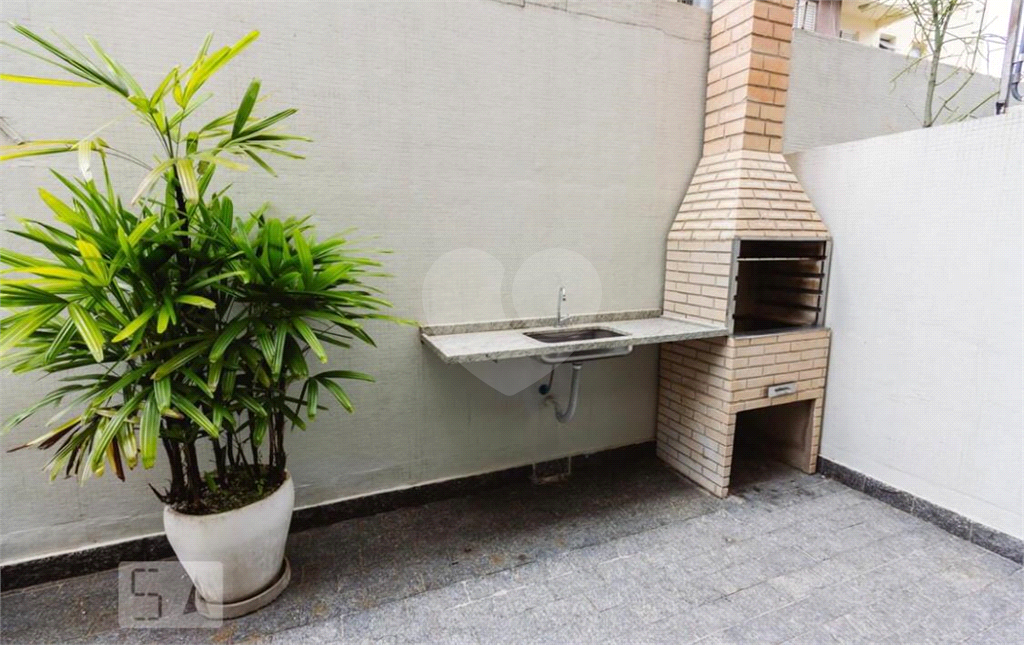 APARTAMENTO em BARRA FUNDA