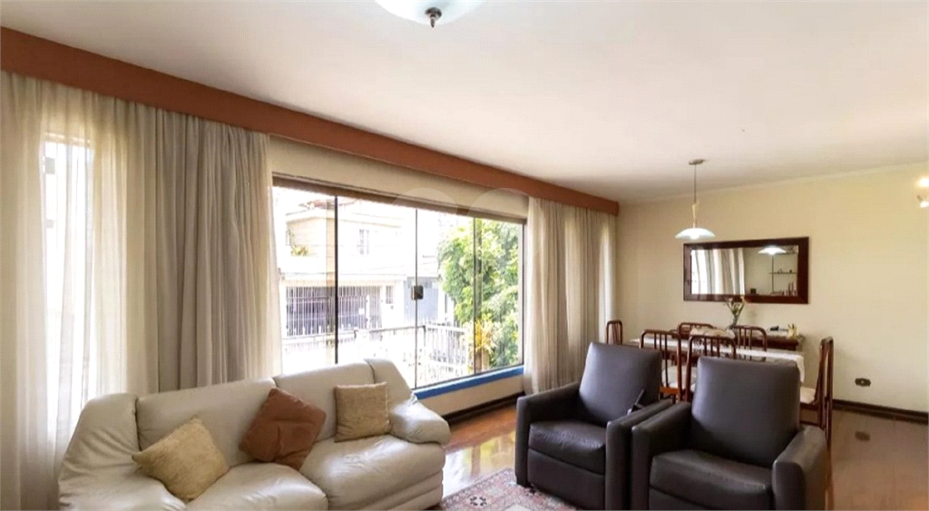 Casa a venda na Região da Saúde