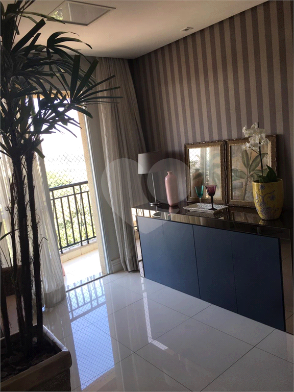 Apartamento no Life Clube - 3 dormitórios 1 suíte e 2 vagas 