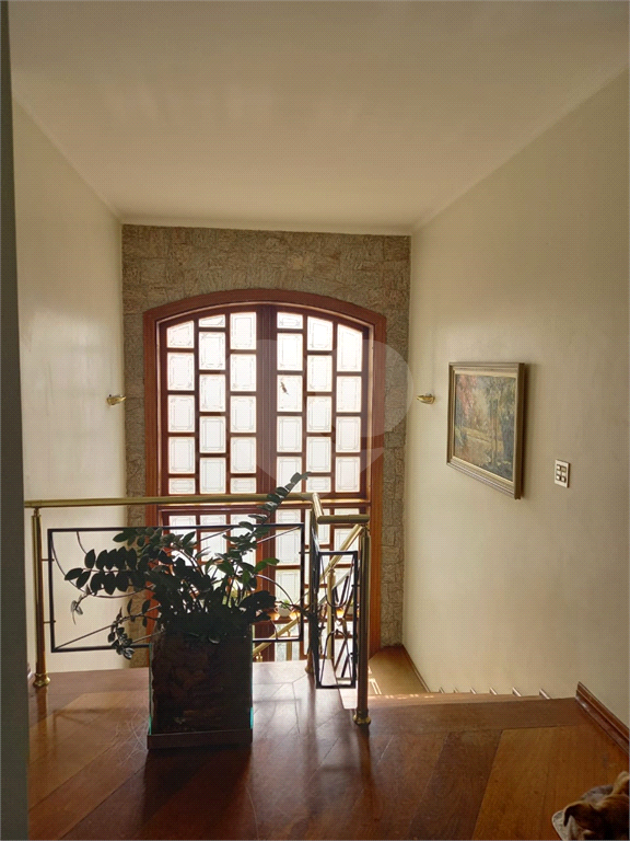 Casa  de alto padrão em condomínio fechado no Tremembé.