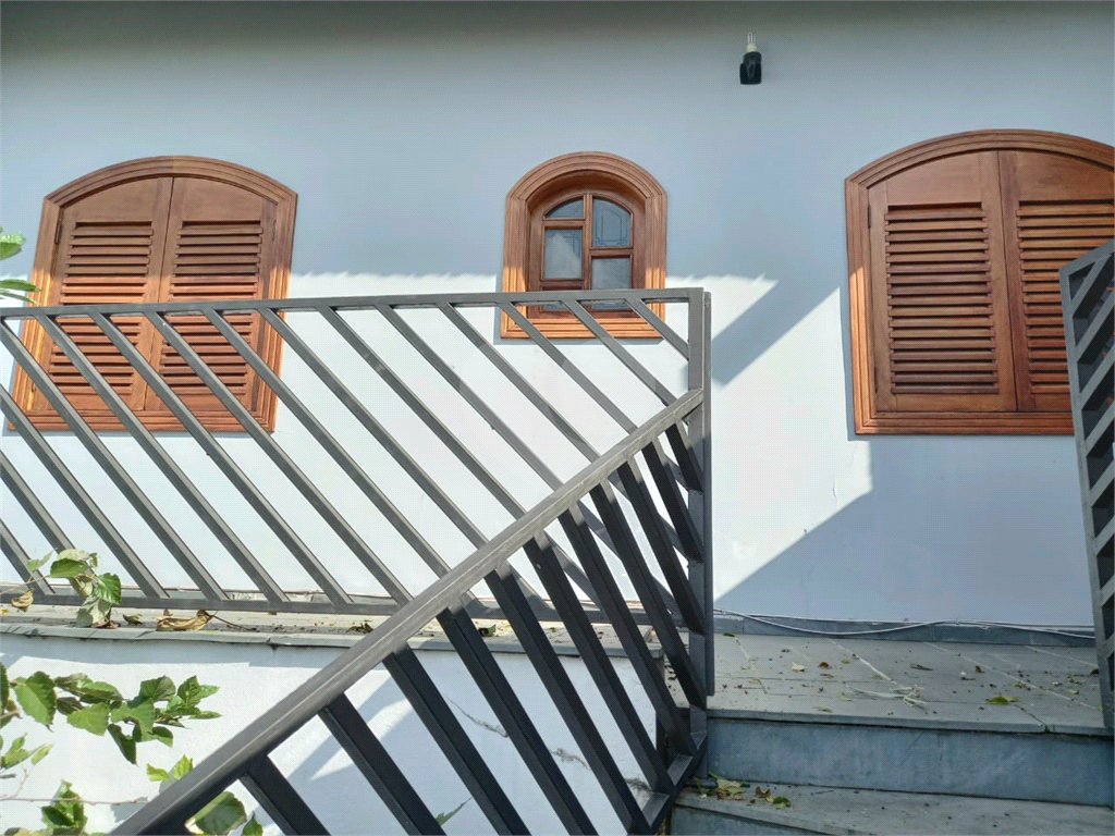 Casa  de alto padrão em condomínio fechado no Tremembé.