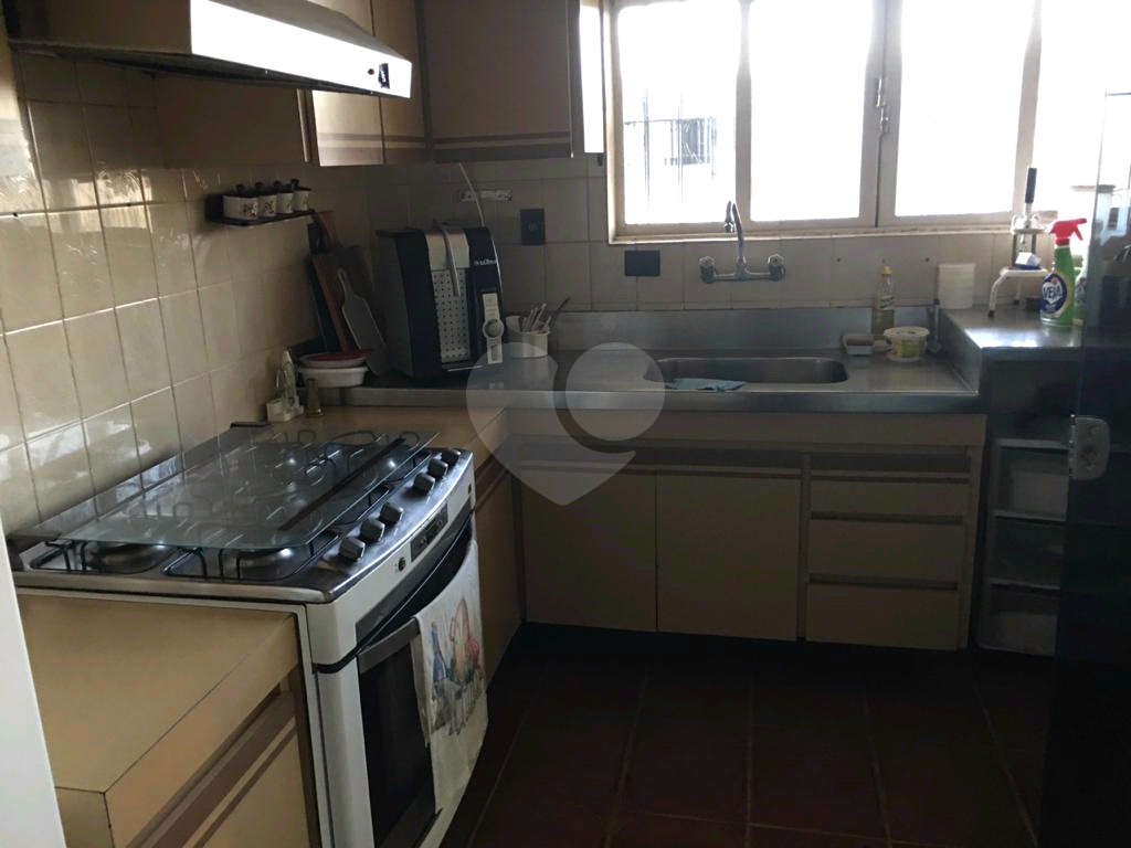 Casa 300 metros – Palmas do Tremembe - 4 dorm - 2 suítes - 4 vagas 