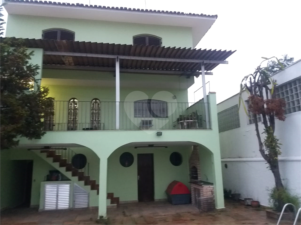 Casa 300 metros – Palmas do Tremembe - 4 dorm - 2 suítes - 4 vagas 