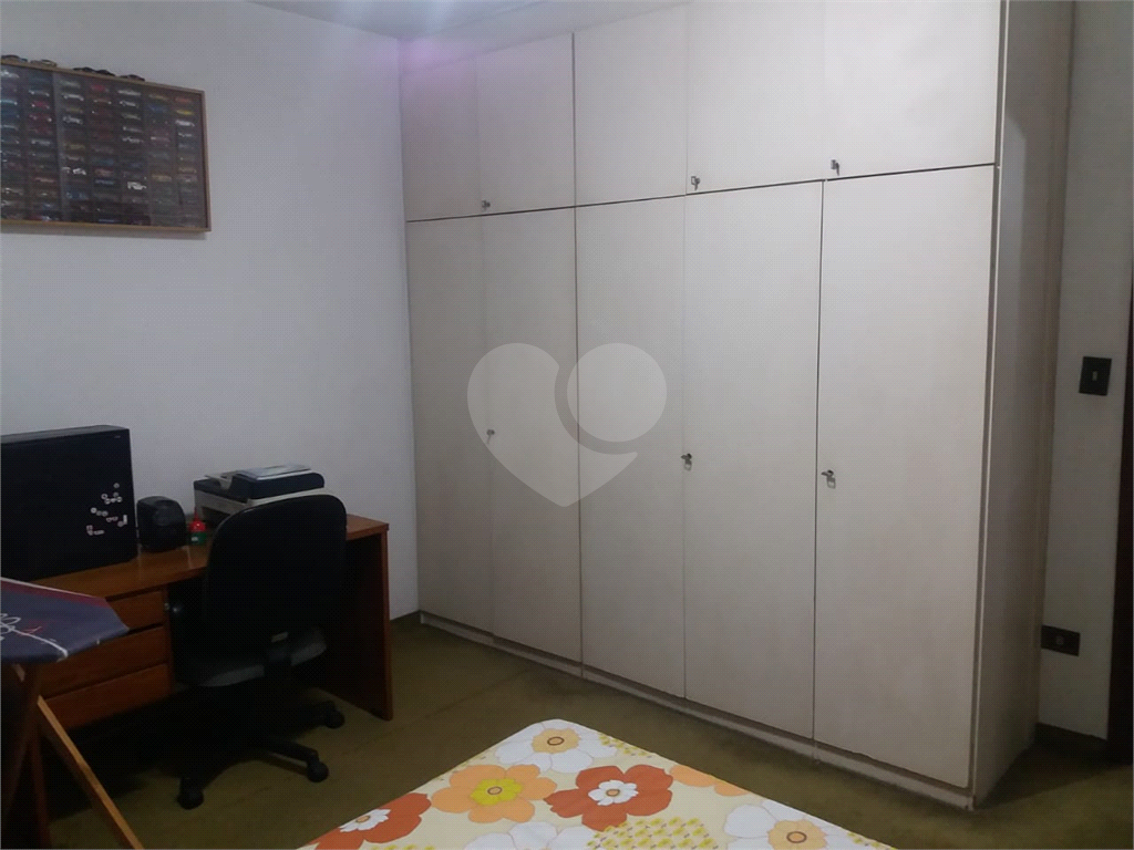 Casa 300 metros – Palmas do Tremembe - 4 dorm - 2 suítes - 4 vagas 