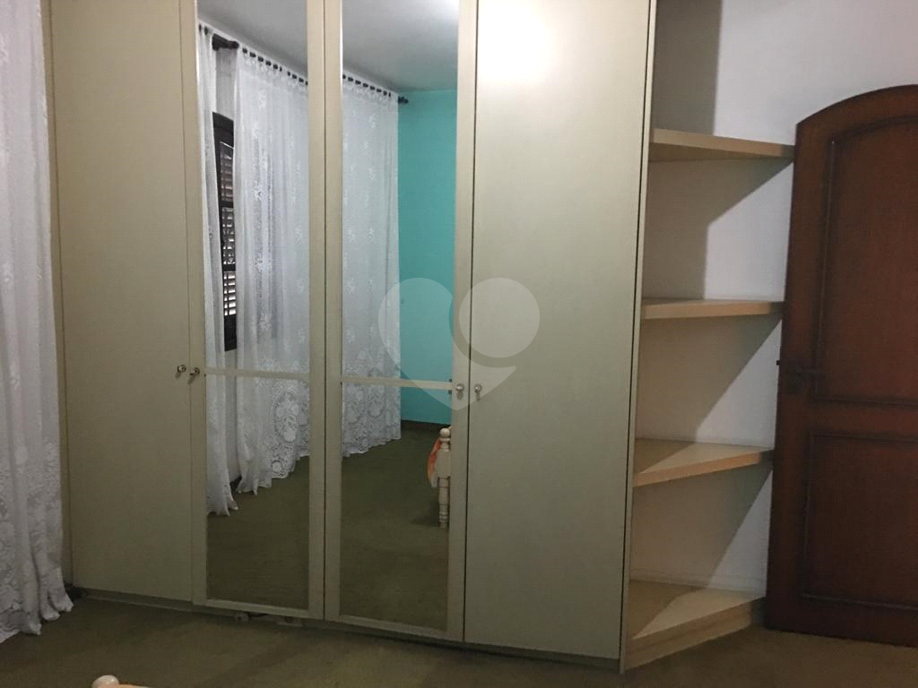 Casa 300 metros – Palmas do Tremembe - 4 dorm - 2 suítes - 4 vagas 