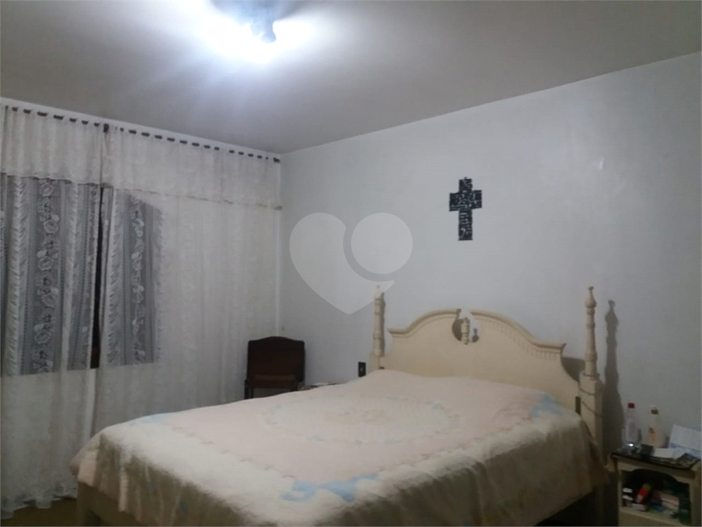 Casa 300 metros – Palmas do Tremembe - 4 dorm - 2 suítes - 4 vagas 