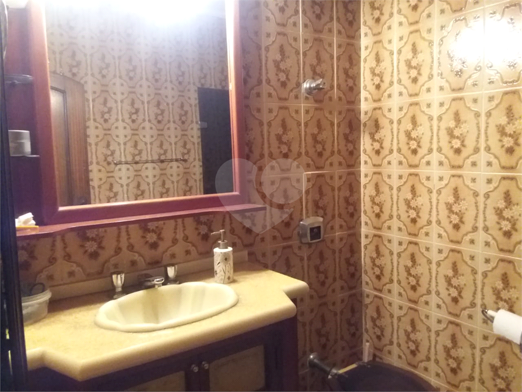 Casa 300 metros – Palmas do Tremembe - 4 dorm - 2 suítes - 4 vagas 