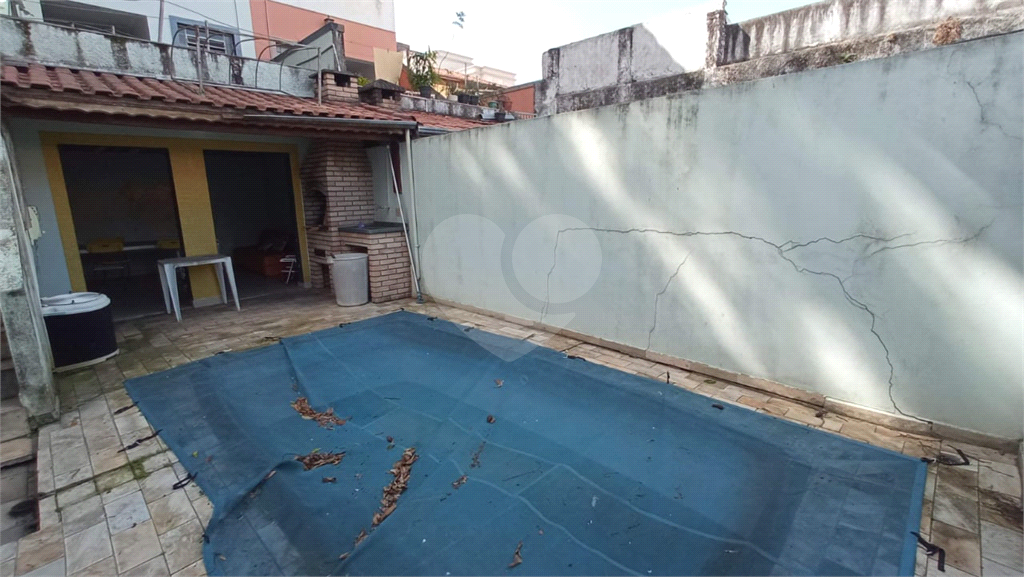 Sobrado à venda com 3 quartos, 240m² - Foto 24