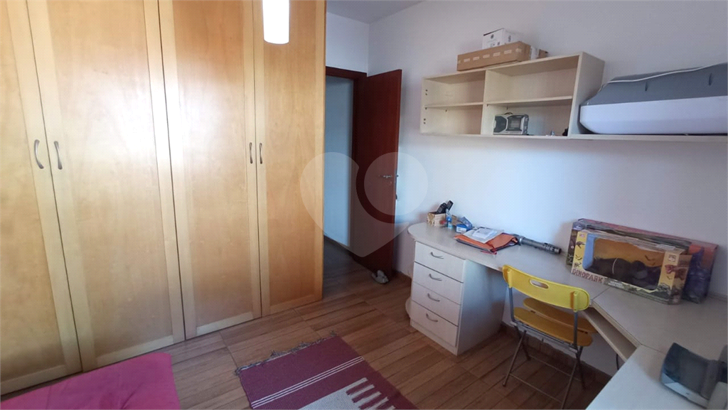 Sobrado à venda com 3 quartos, 240m² - Foto 18