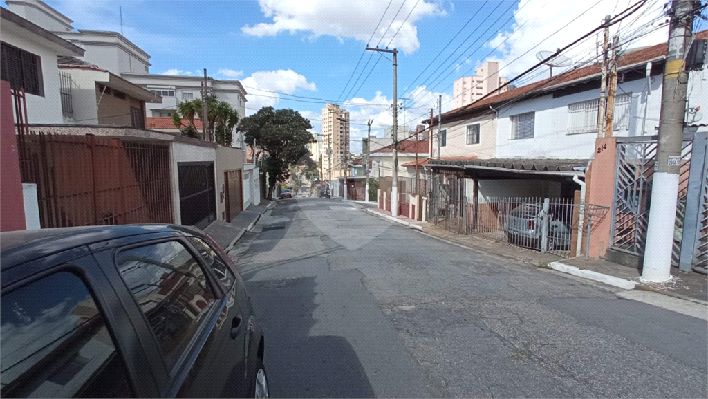 Sobrado à venda com 3 quartos, 240m² - Foto 35