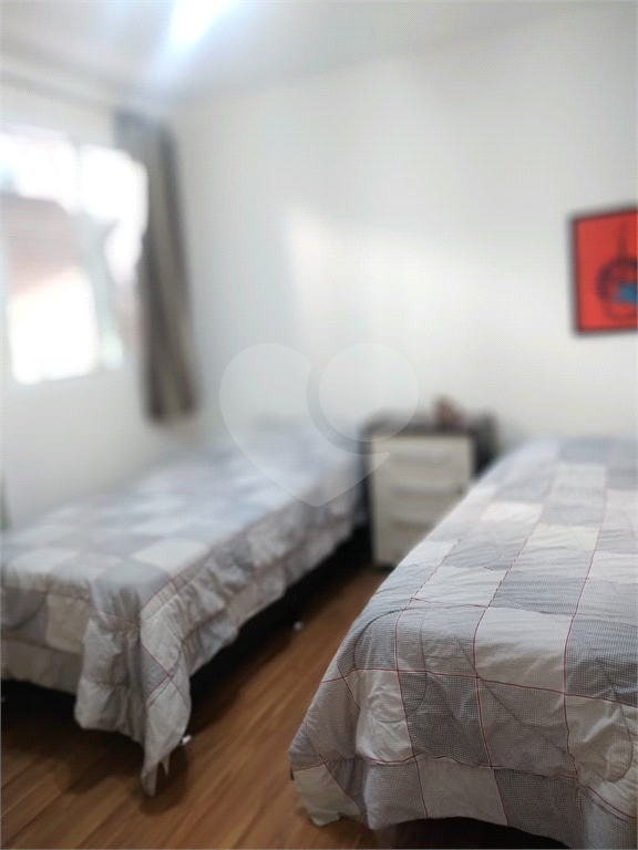 APARTAMENTO em PERDIZES