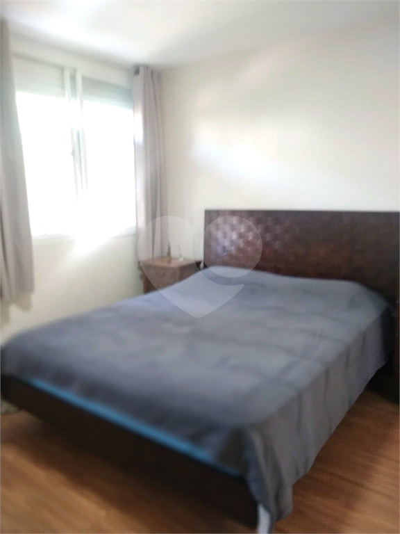 APARTAMENTO em PERDIZES