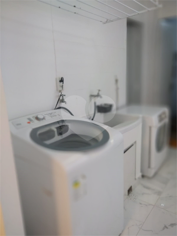 APARTAMENTO em PERDIZES