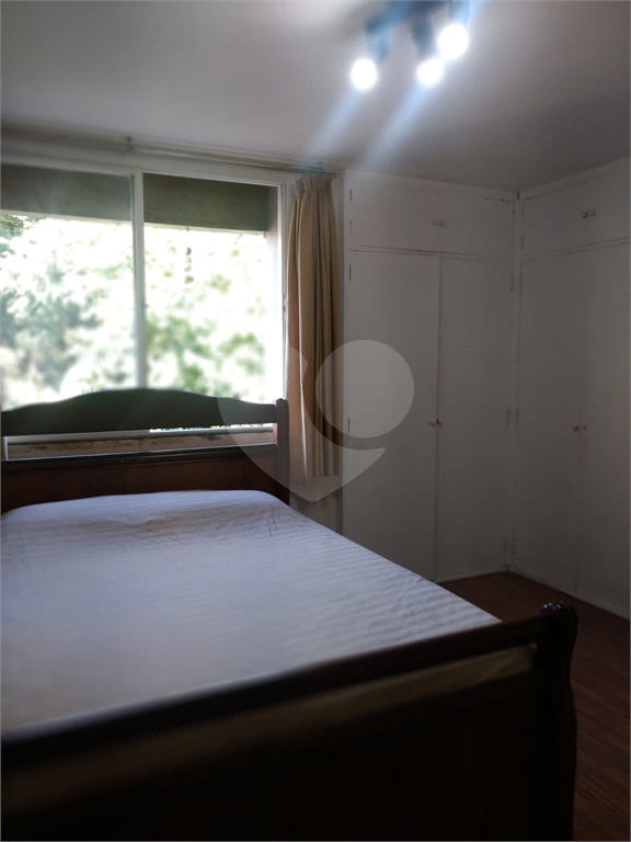 APARTAMENTO em PERDIZES