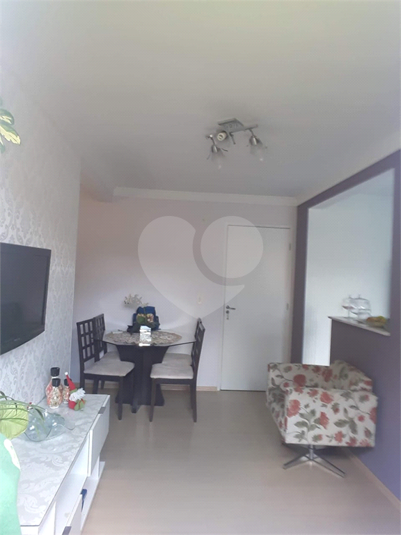 APARTAMENTO em JARAGUÁ