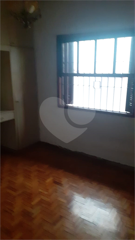 Casa à venda com 3 quartos, 200m² - Foto 8