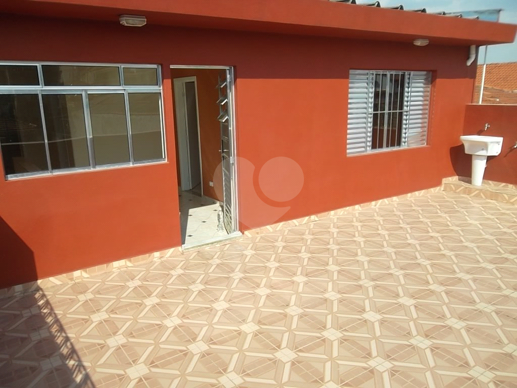 Prédio comercial e residencial Excelente no Jardim Brasil. 