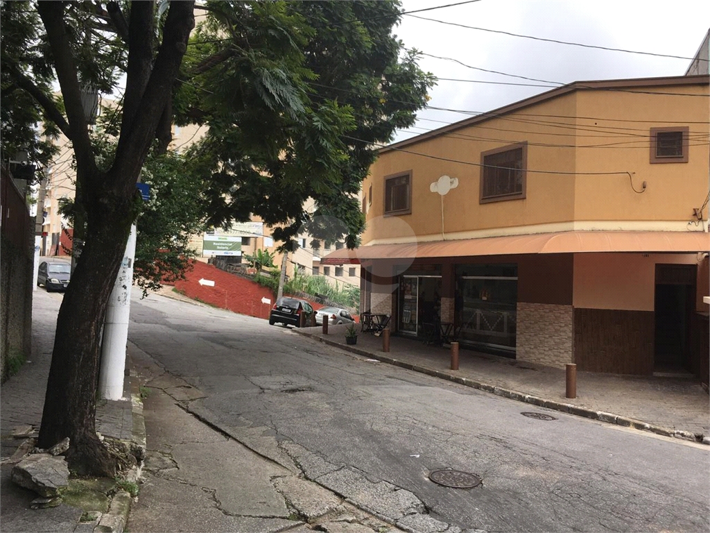 Prédio Comercial a venda no Lauzane Paulista, localizado a 200 metros do Shopping Santana!