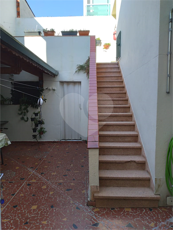 Belissimo e gigante sobrado localizado no Ipiranga agende hoje mesmo sua visita excelente negocio 