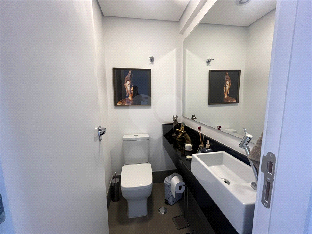 Apartamento de 117 m² na Barra Funda, com 3 suítes, 2 vagas
