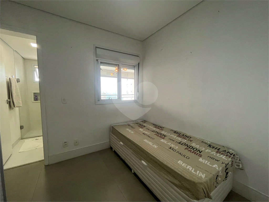 Apartamento de 117 m² na Barra Funda, com 3 suítes, 2 vagas