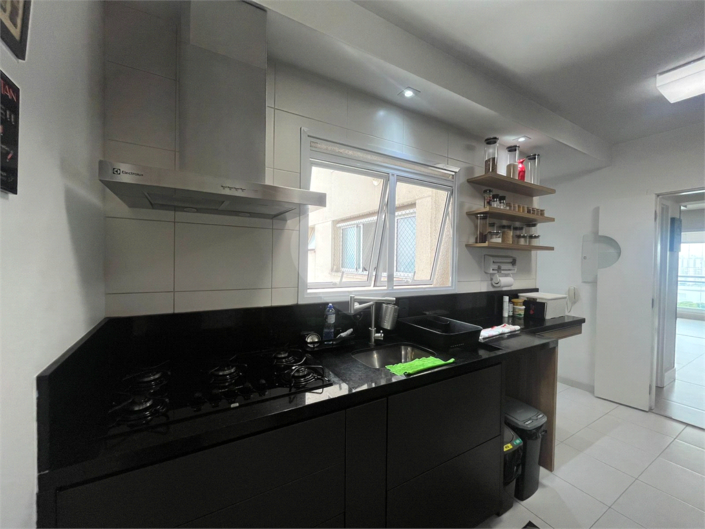 Apartamento de 117 m² na Barra Funda, com 3 suítes, 2 vagas