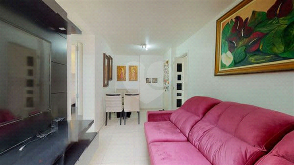 APARTAMENTO em MORUMBI