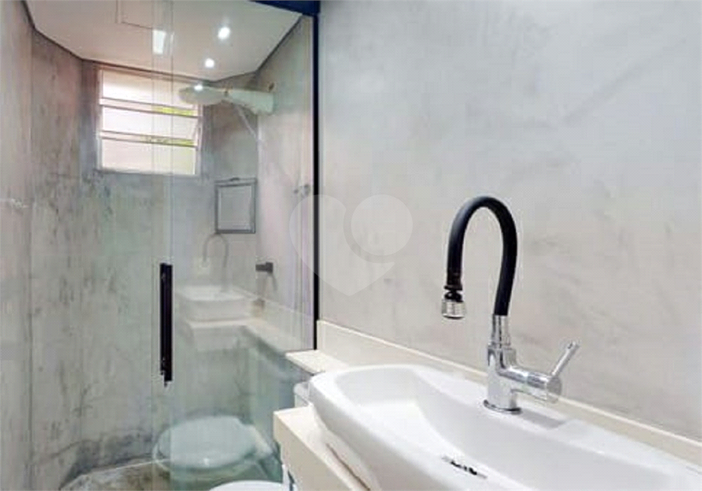 APARTAMENTO em MORUMBI