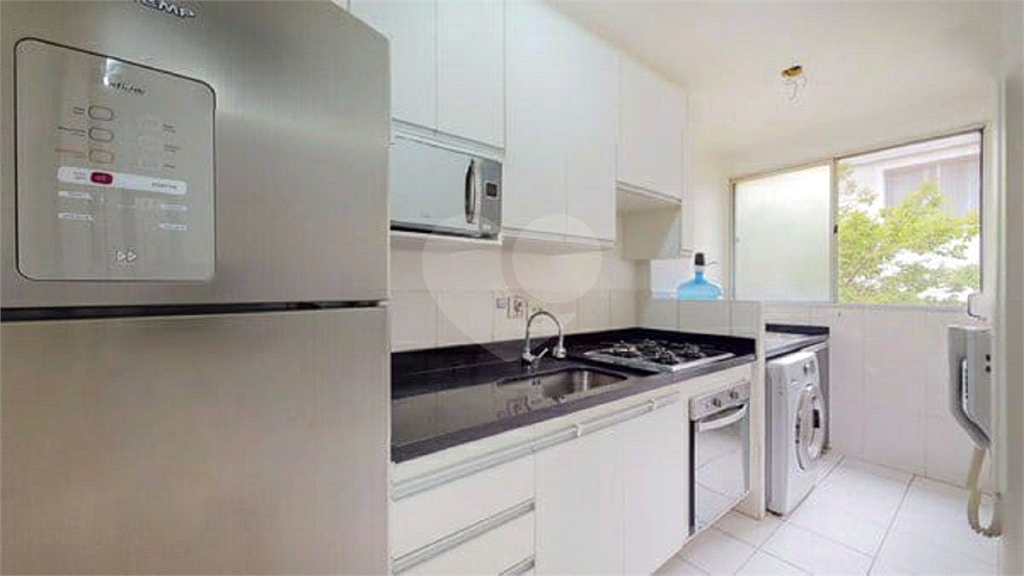 APARTAMENTO em MORUMBI