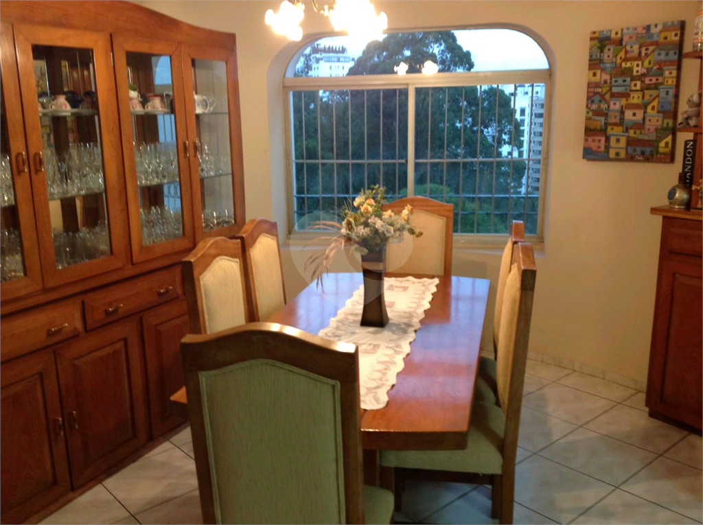 APARTAMENTO em VILA ANDRADE