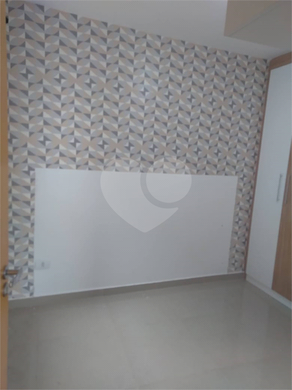 Apartamento em Condomínio Fechado  02 dormitórios e 01 vaga - Tucuruvi