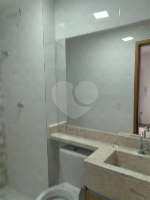Apartamento em Condomínio Fechado  02 dormitórios e 01 vaga - Tucuruvi