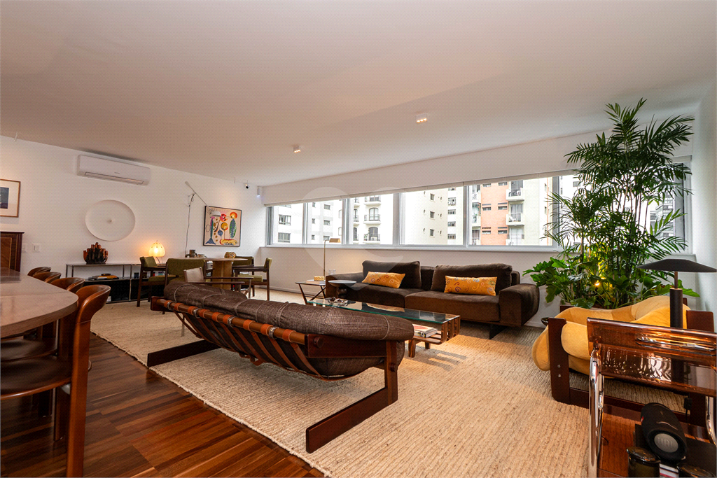 APTO 2 QUARTOS + SUITE + 2 VAGAS - JARDIM PAULISTA 