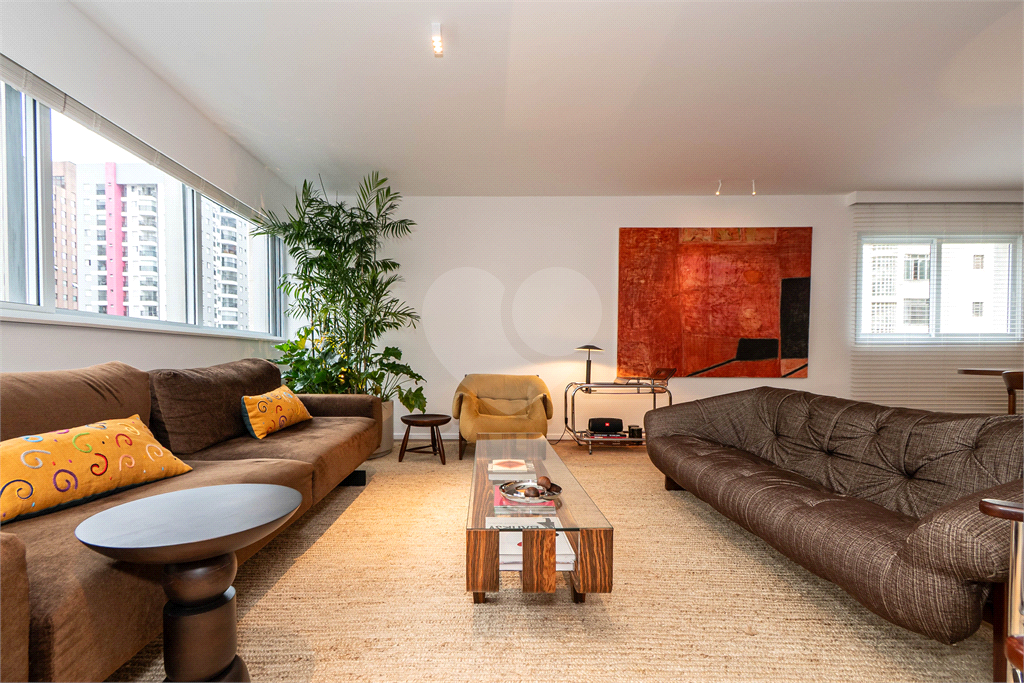 APTO 2 QUARTOS + SUITE + 2 VAGAS - JARDIM PAULISTA 